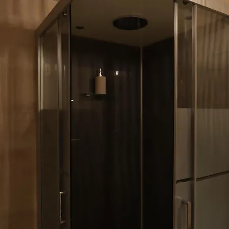 Sept, Un Ecrin En Centre-ville *