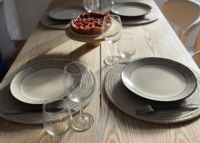 Sept, Un Ecrin En Centre-ville Apartment *